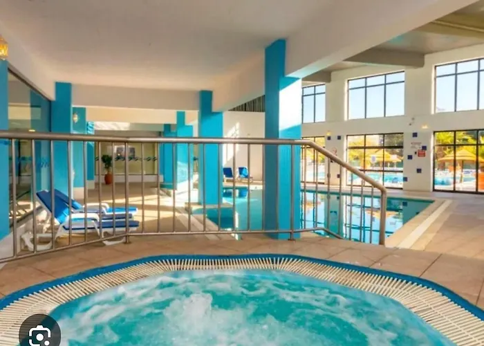 شقة Aqualux Golden Sun Amazing البوفيرا