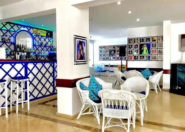 شقة Aqualux Golden Sun Amazing البوفيرا